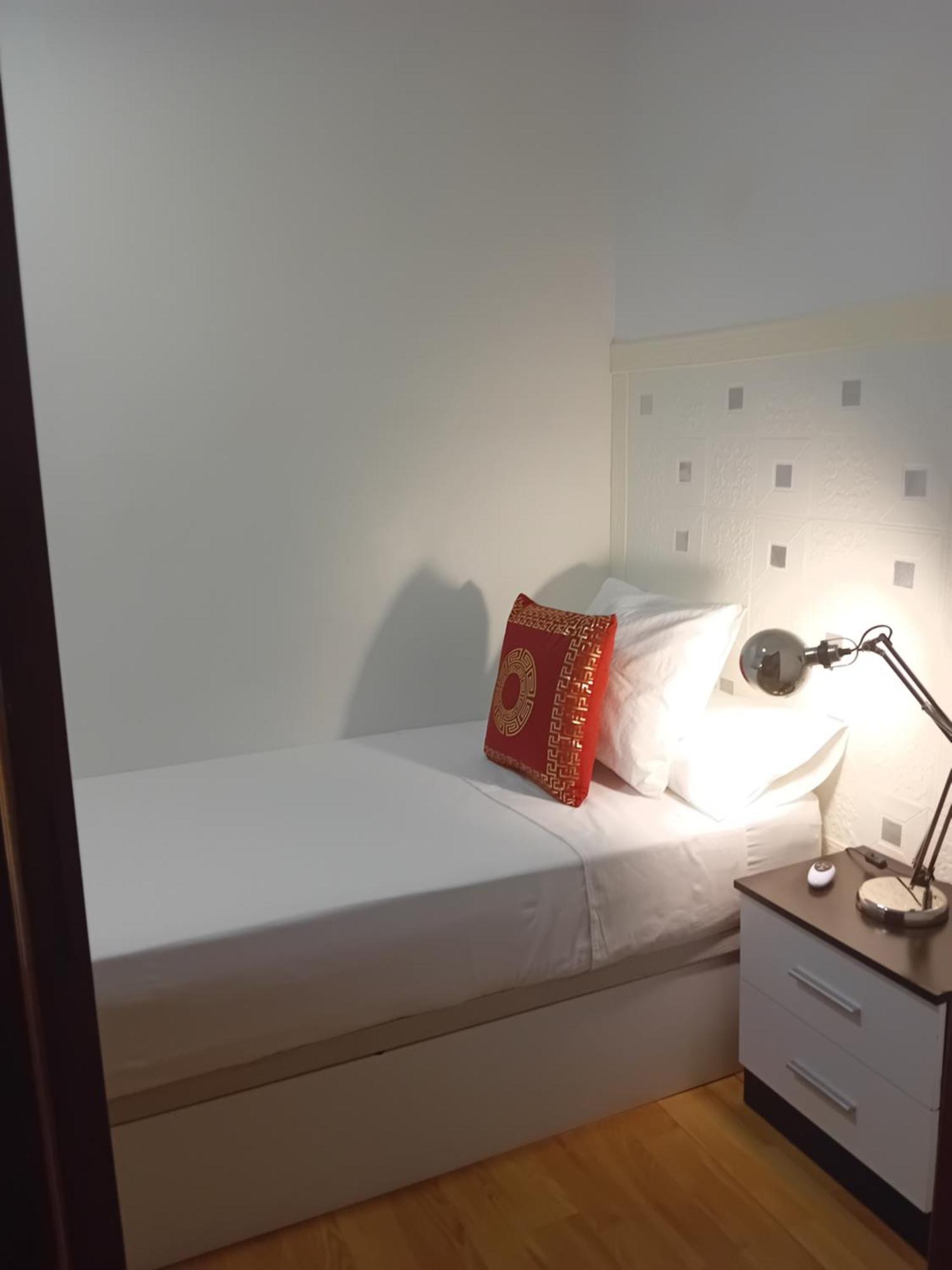 Apartamento Compartido Excelente Ubicacion El Prat de Llobregat Zewnętrze zdjęcie