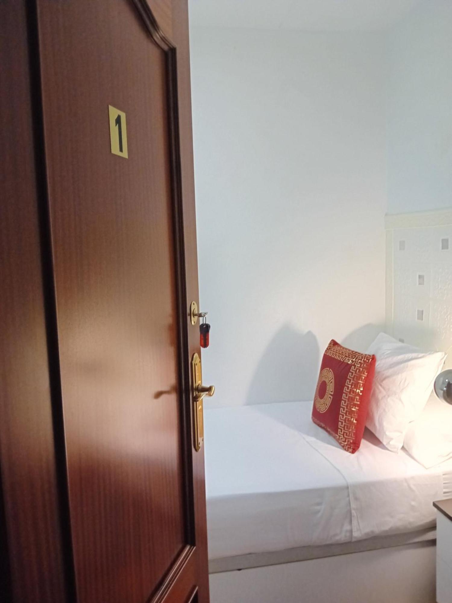 Apartamento Compartido Excelente Ubicacion El Prat de Llobregat Zewnętrze zdjęcie