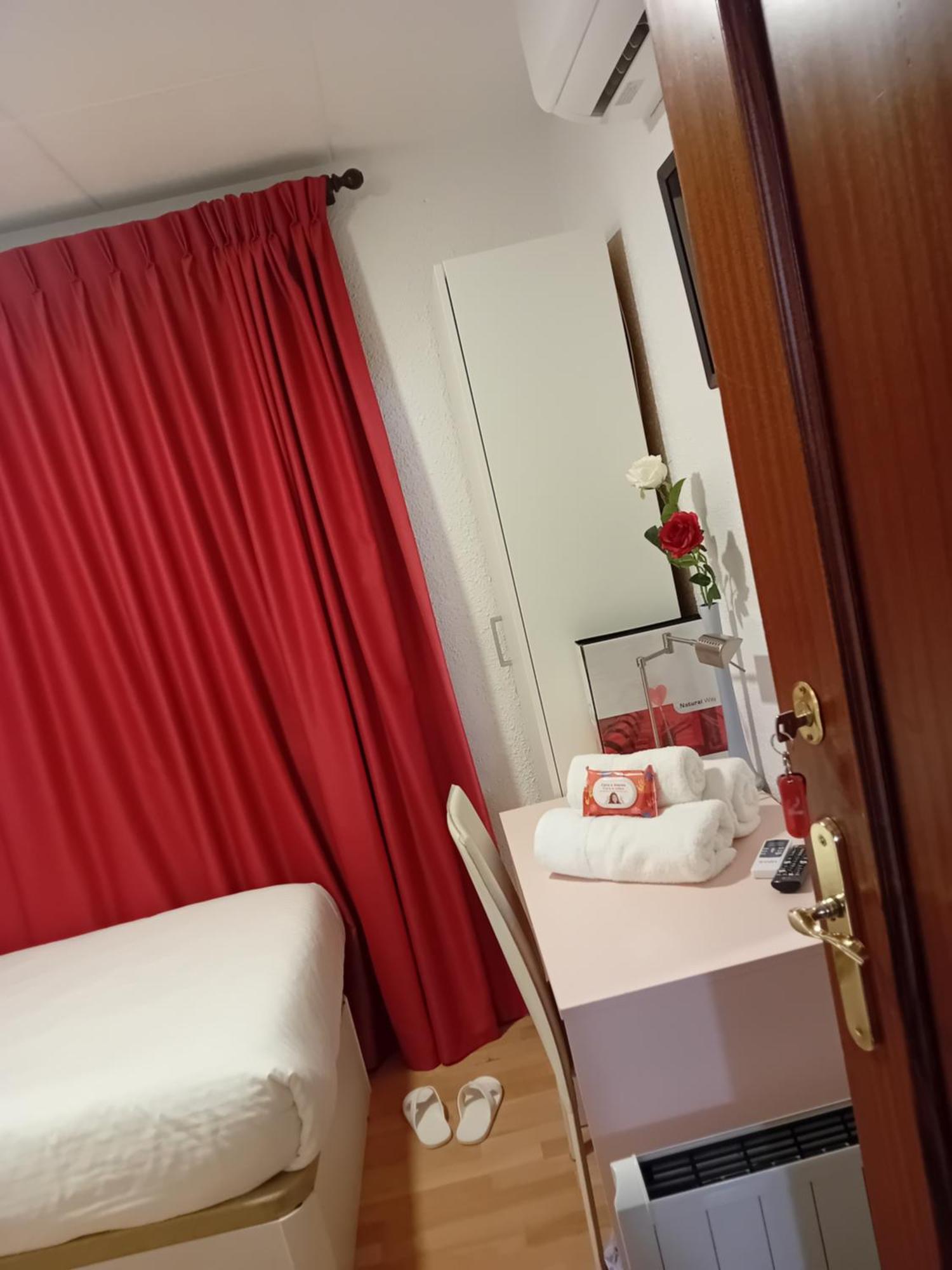 Apartamento Compartido Excelente Ubicacion El Prat de Llobregat Zewnętrze zdjęcie